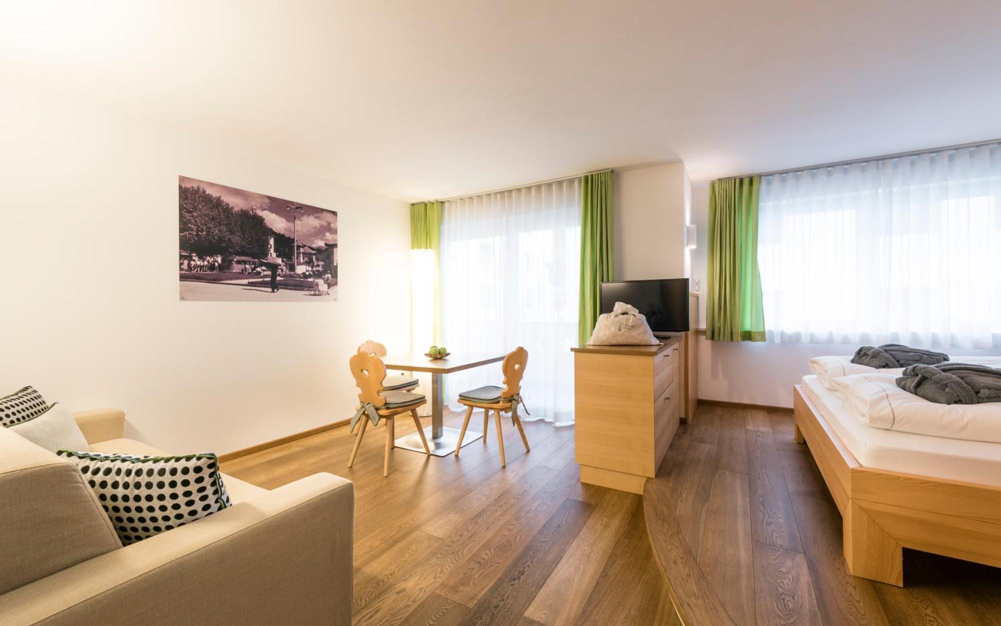 Avita - Suites To Relax Ortisei Eksteriør bilde