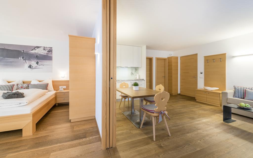 Avita - Suites To Relax Ortisei Eksteriør bilde